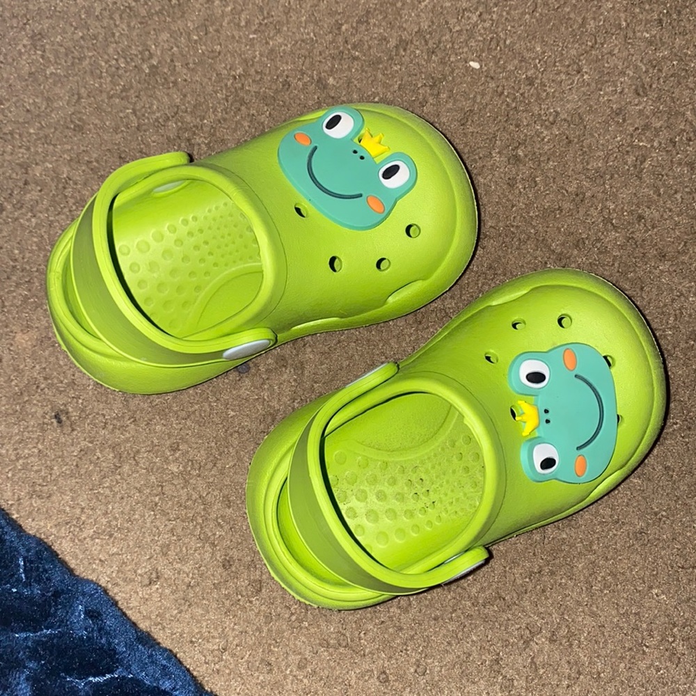 Green crocs. Size 2.5
